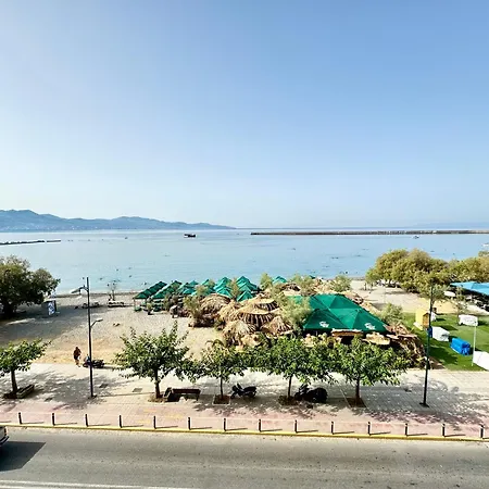 דירה Seafront Luxury *