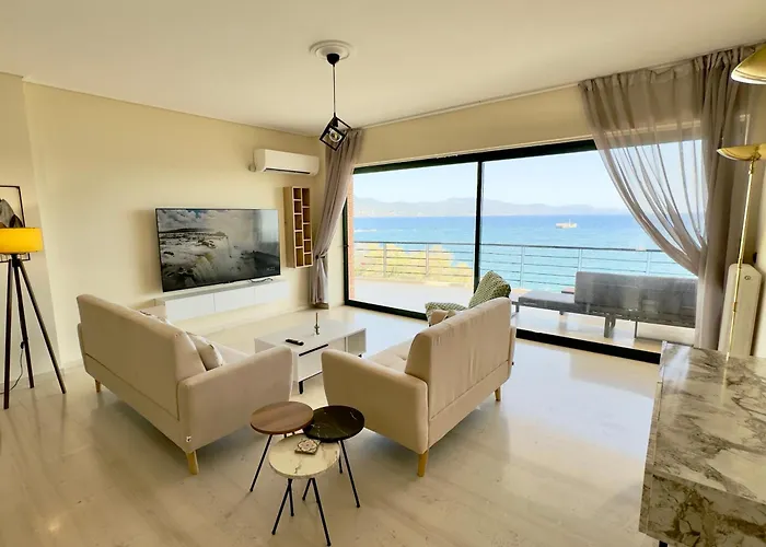 Seafront Luxury דירה *