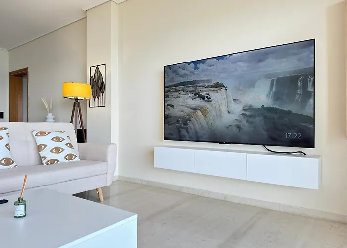 דירה Seafront Luxury קלמאטה