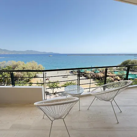 아파트 Seafront Luxury