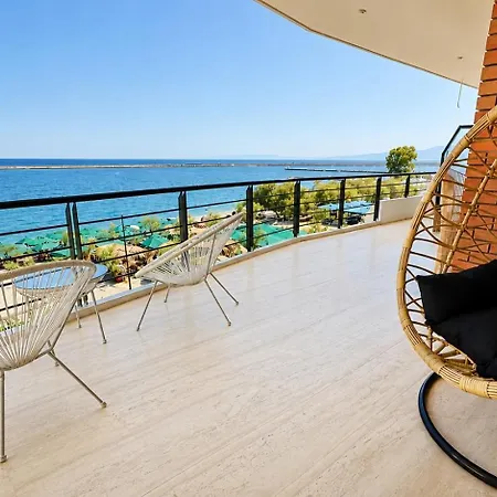 Daire Seafront Luxury Kalamata
