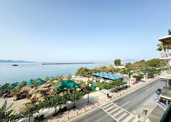 Seafront Luxury Apartment Kalamata
